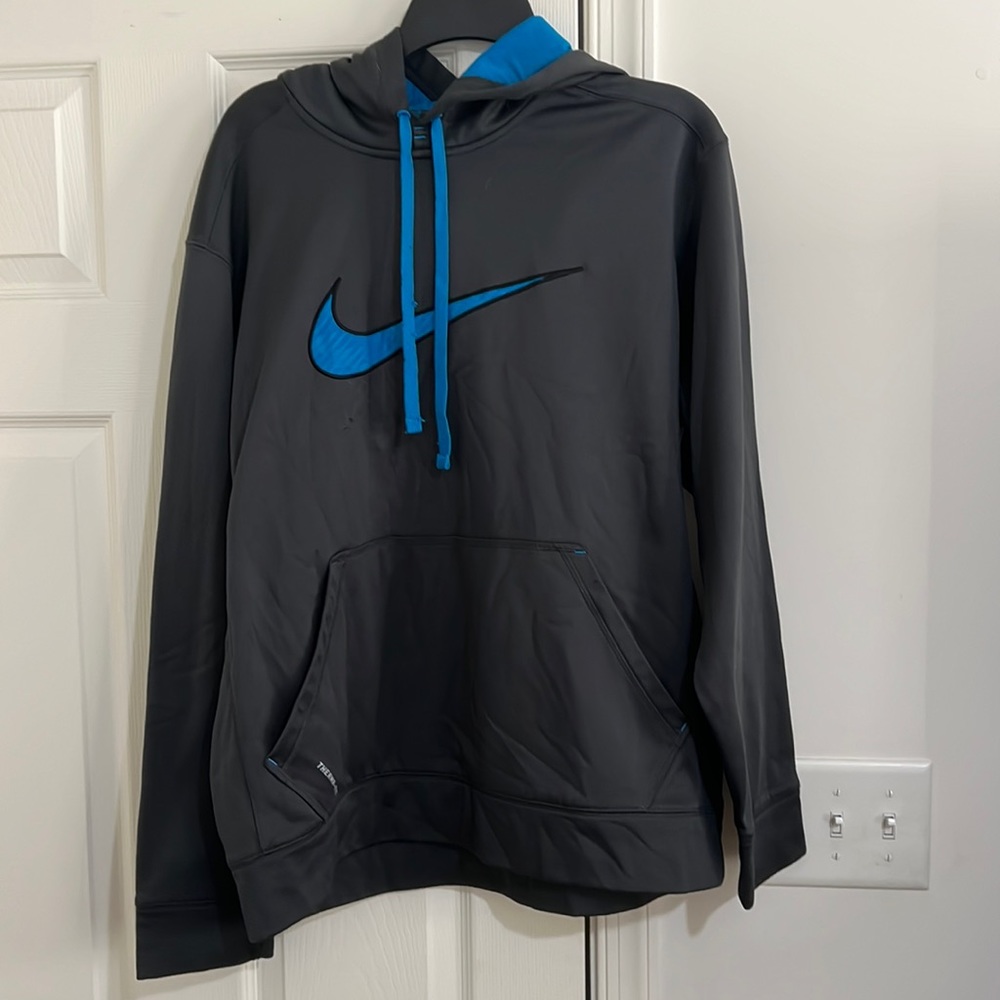 Men’s Nike hoodie